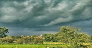 Weather Update: मध्य यूपी में मिलेगी गर्मी से राहत: आगामी दिनों में जाने मौसम का हाल